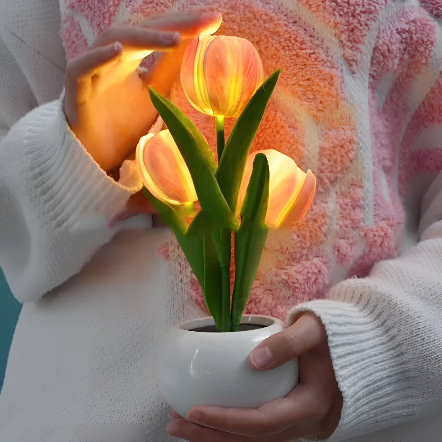 Vase de tulipes lumineuses